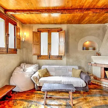 Sleeps 2 Pool Air Con Wifi Villa Positano